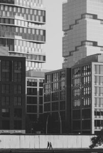 探偵事務所の口コミで選ぶ信頼できるサービスは？