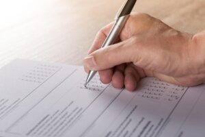 探偵の浮気調査で電話が多い理由と比較サイトを避けるべき理由は？