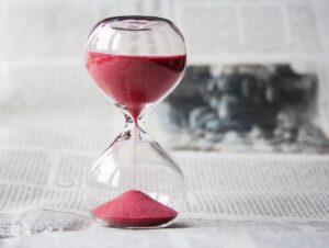 浮気調査を探偵に依頼する際、時間帯を指定できるか？